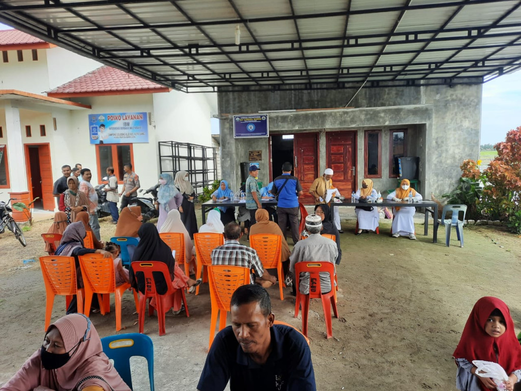 Program pemeriksaan rutin Mingguan terhadap Masyarakat Gampong dan Lansia